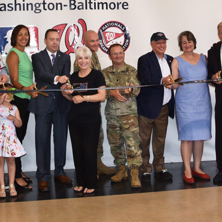 USO-Metro celebrates ribbon cutting of All-Star Depot.